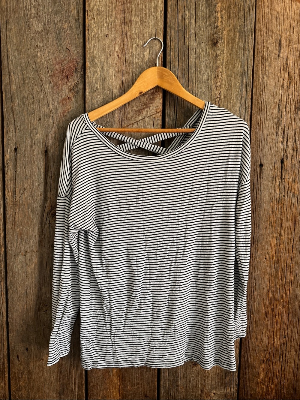 Zenana Outfitters Striped Long-Sleeve Women's Top - Black & White